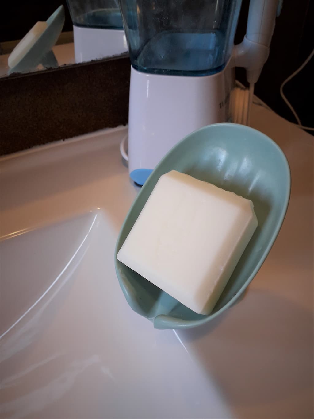 Soap-Holder1-3-r Magic Soap Holder ProMarket EverDry Lotus Leaf Shape Color Olive - economy set of 2 pieces